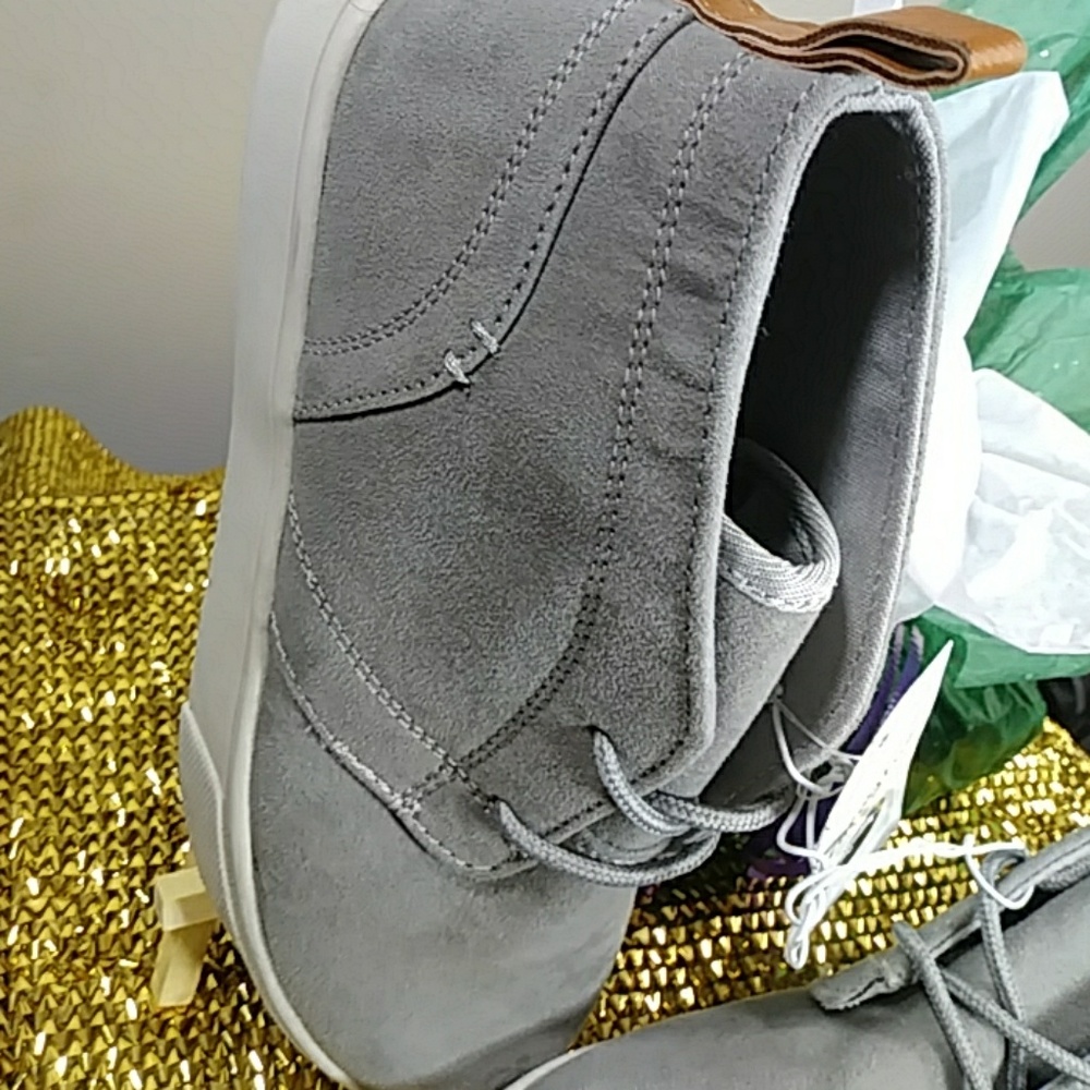 SALE))  2 for $25 Kid Shoes many sizes available